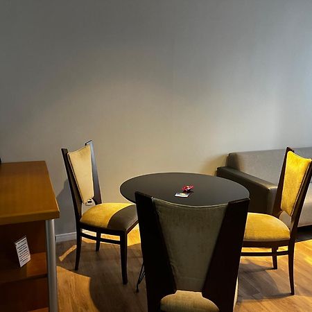Ed Abdon Batista, Smart Tv, Cozinha, Central Apartment Joinville Exterior photo